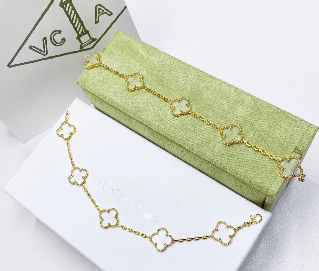 VCA Transparent Crystal Alhambra Bracelets, 5 Motifs - Original Replica Club