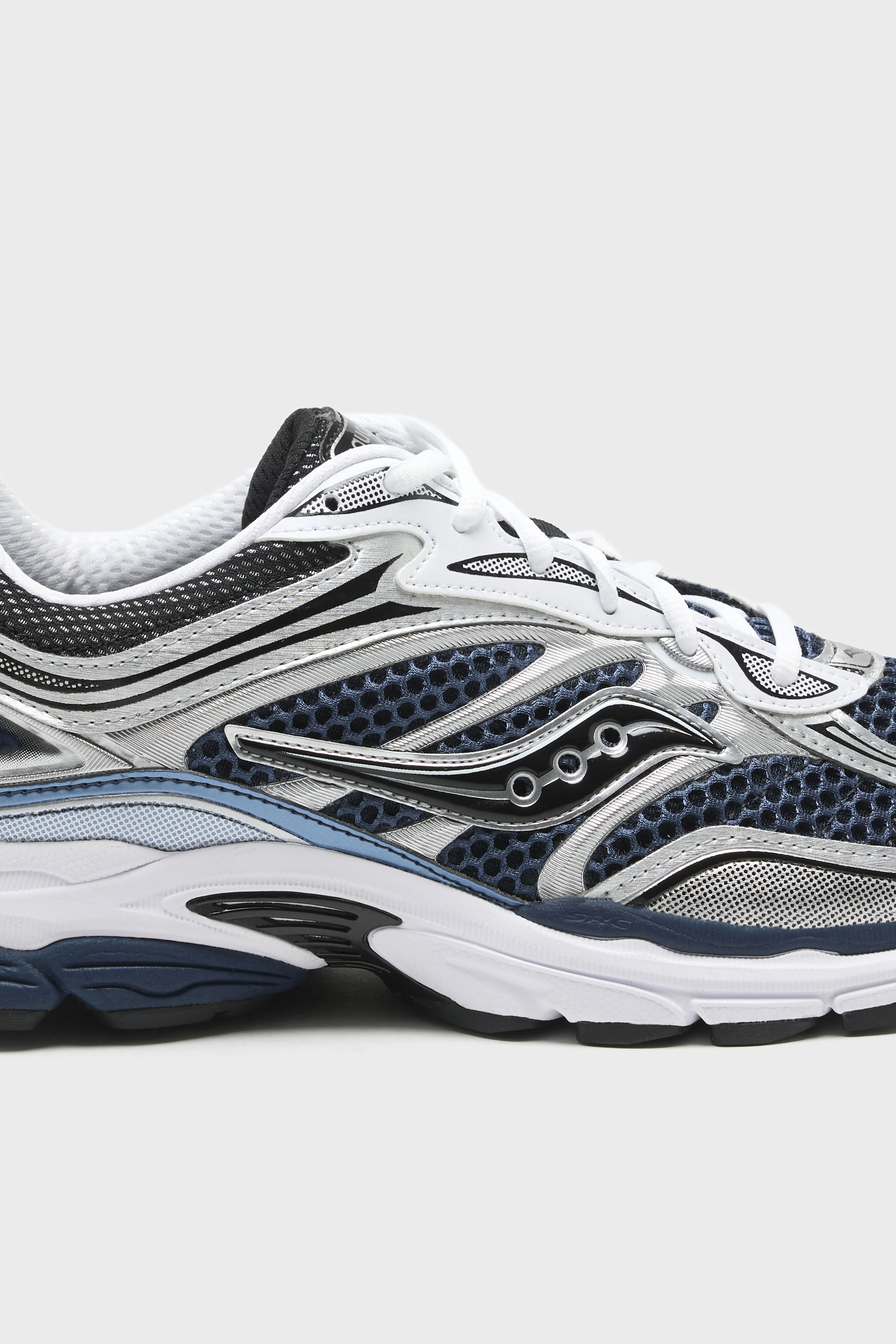 Bellerose Progrid Omni 9 for Men  (261 / M / DARK NAVY)