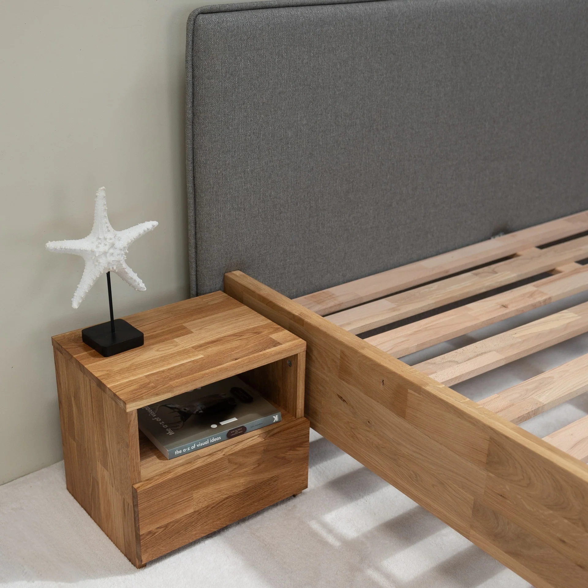Cama matrimonio de madera maciza roble Pola | NordicStory