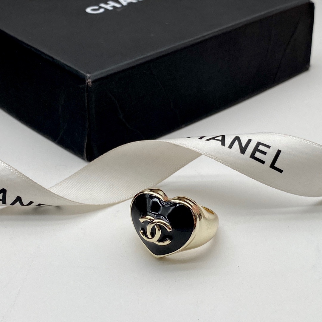 Chanel Black Enamel Heart Light Gold Ring - Original Replica Club