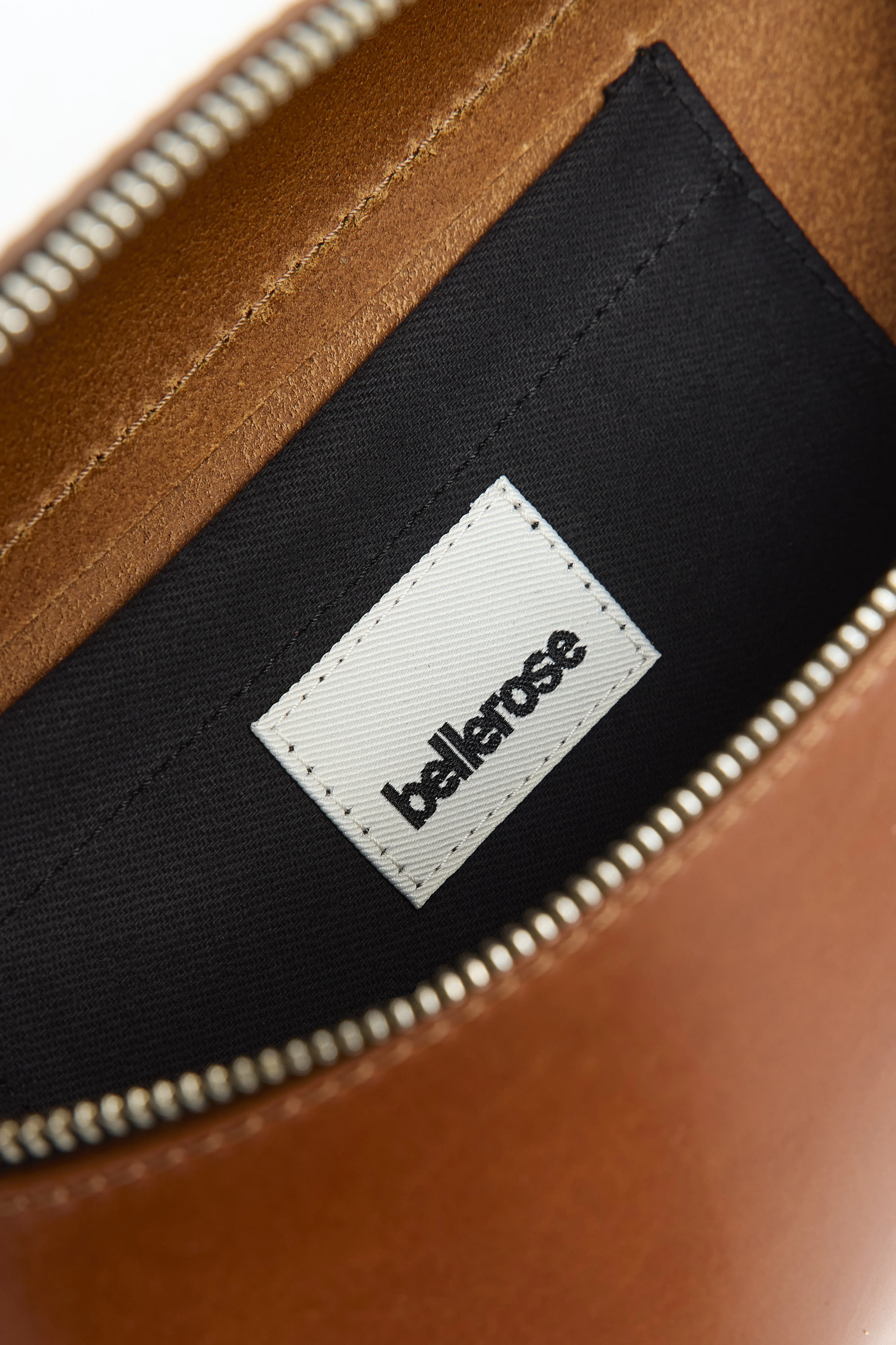 Bellerose Rosie cognac sling bag (252 / W / COGNAC)