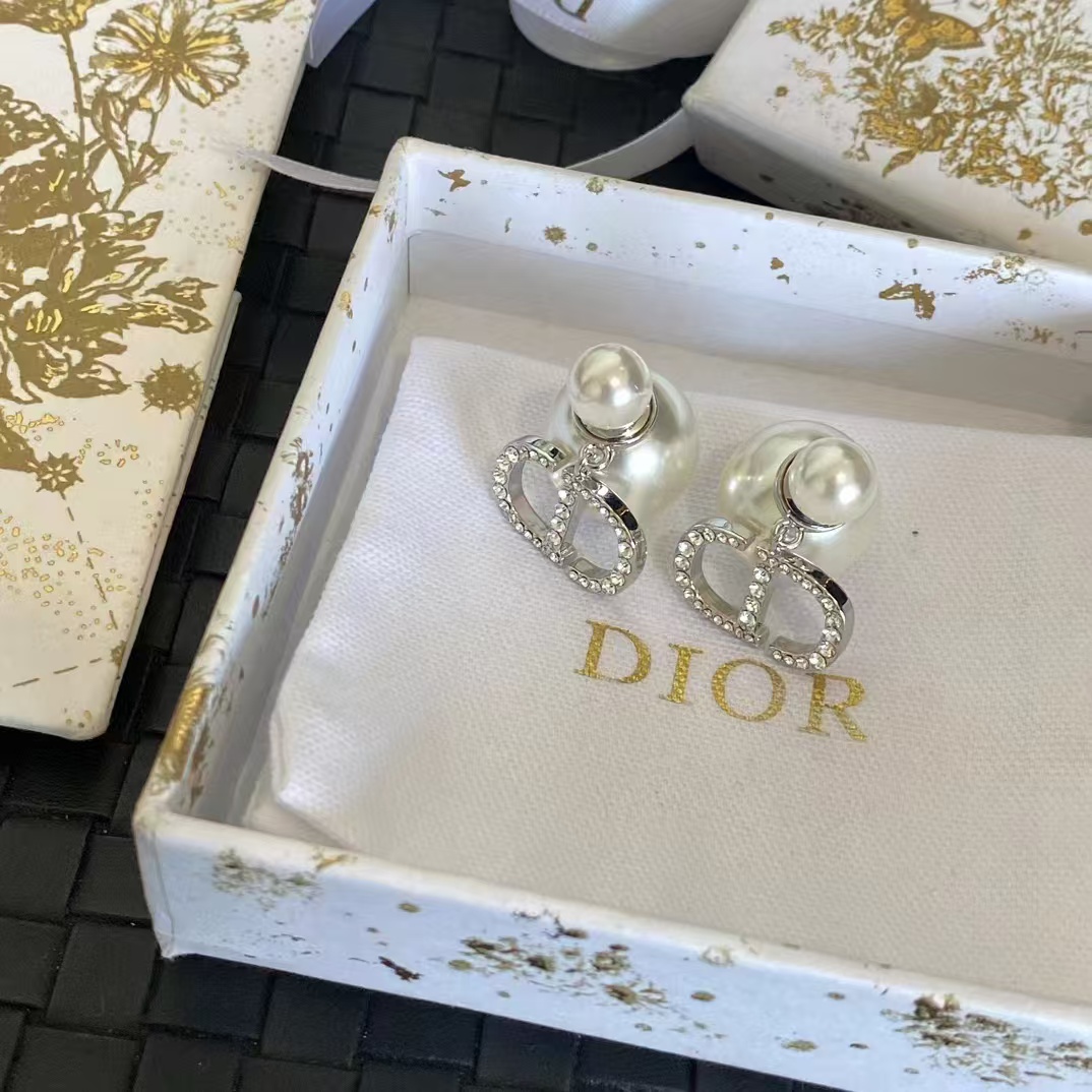 Dior Silver CD Pearl Earrings - Original Replica Club