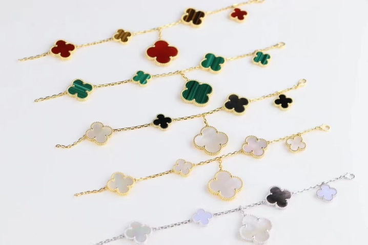 VCA Magic Alhambra Bracelet 5 Motifs - Original Replica Club