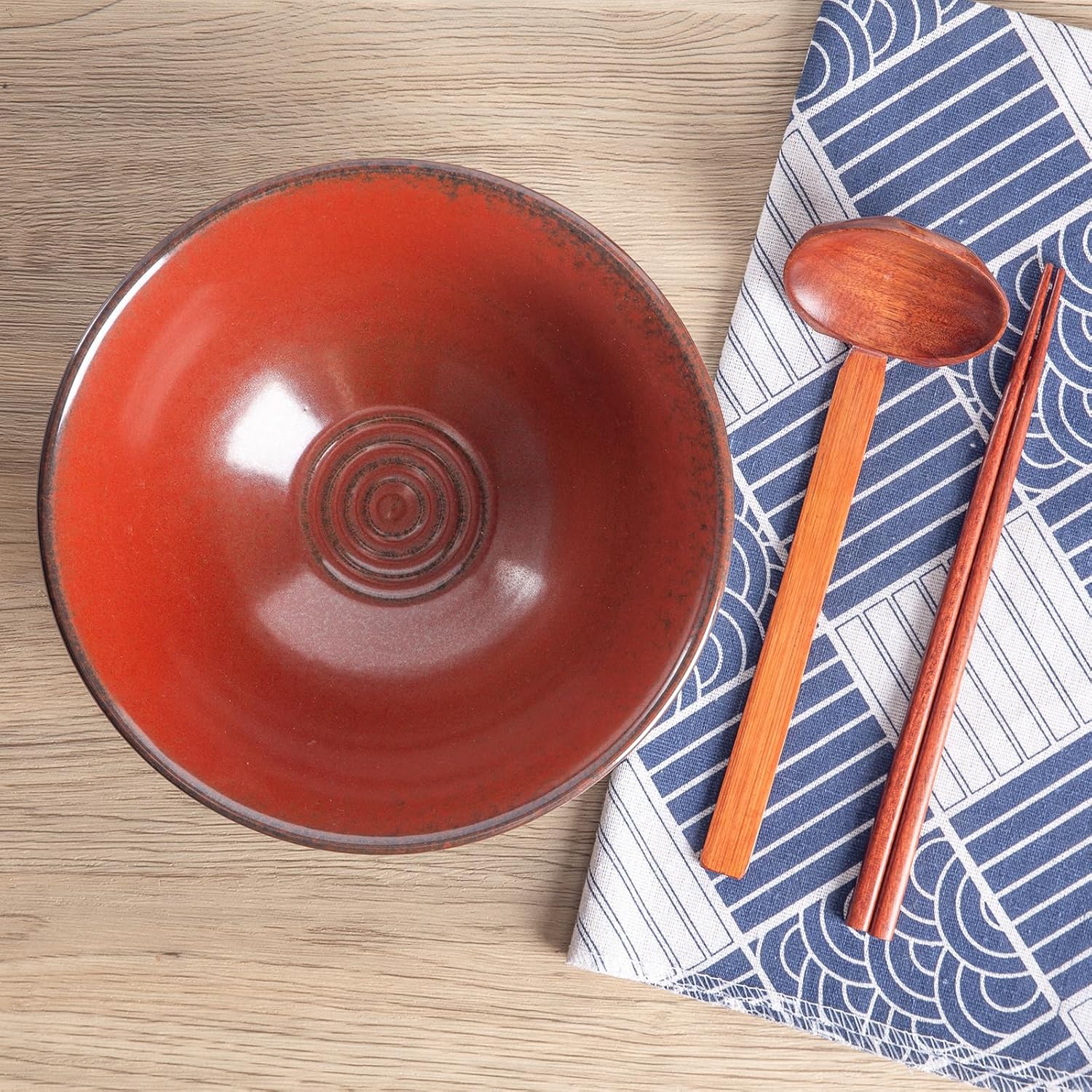 40oz Japanese Ceramic Ramen Bowl Set of 2 with Chopsticks and Spoons for Pho Udon Asian Soup Noodles (Red)