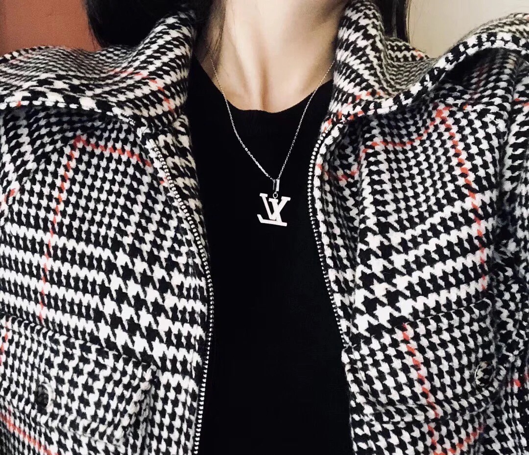 Louis Vuitton Full Diamond Paved LV Pendant Necklace - Original Replica Club