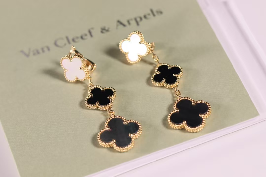 VCA Magic Alhambra Earrings 3 Motifs - Original Replica Club
