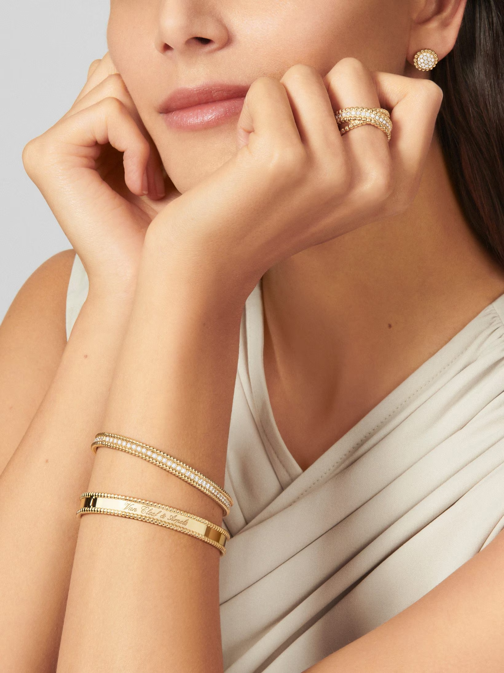 VCA Perlee Diamonds Bracelet Bangle, 1 Row, Medium Model - Original Replica Club