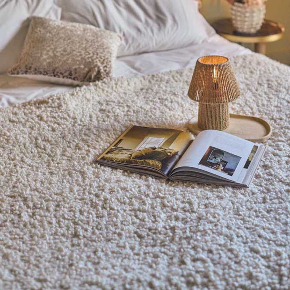 Kirsten Boucle Throw, Cream