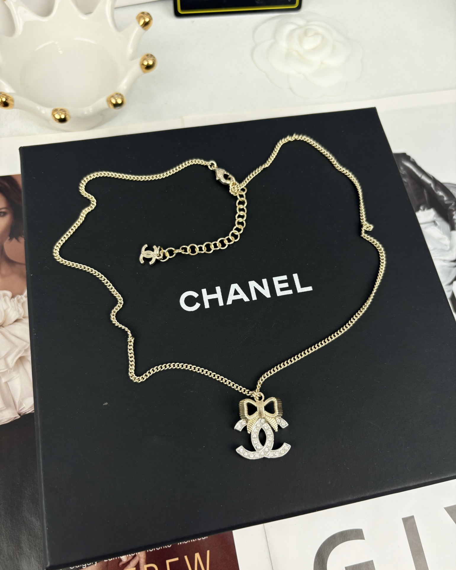 Chanel Light Gold Bow Mixed Silver CC Brooch Earrings Necklace - Original Replica Club