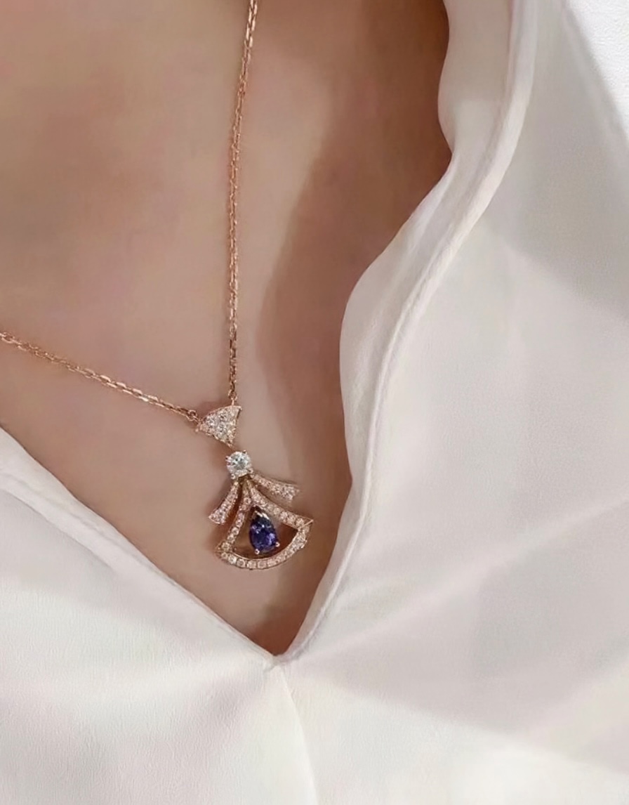 Bvlgari Divas' Dream Necklace - Original Replica Club