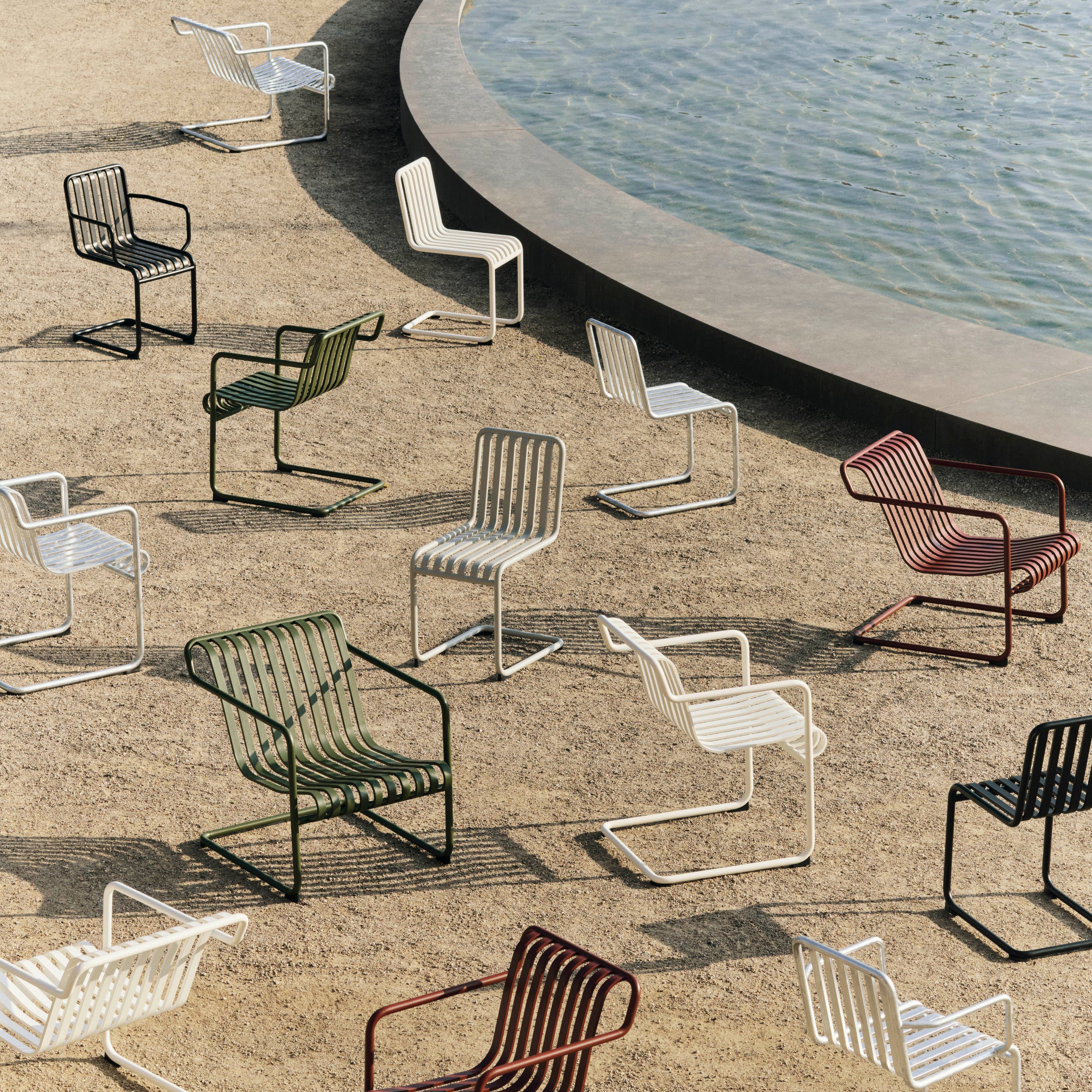 HAY Palissade Cantilever Tuinstoel - Sky grey