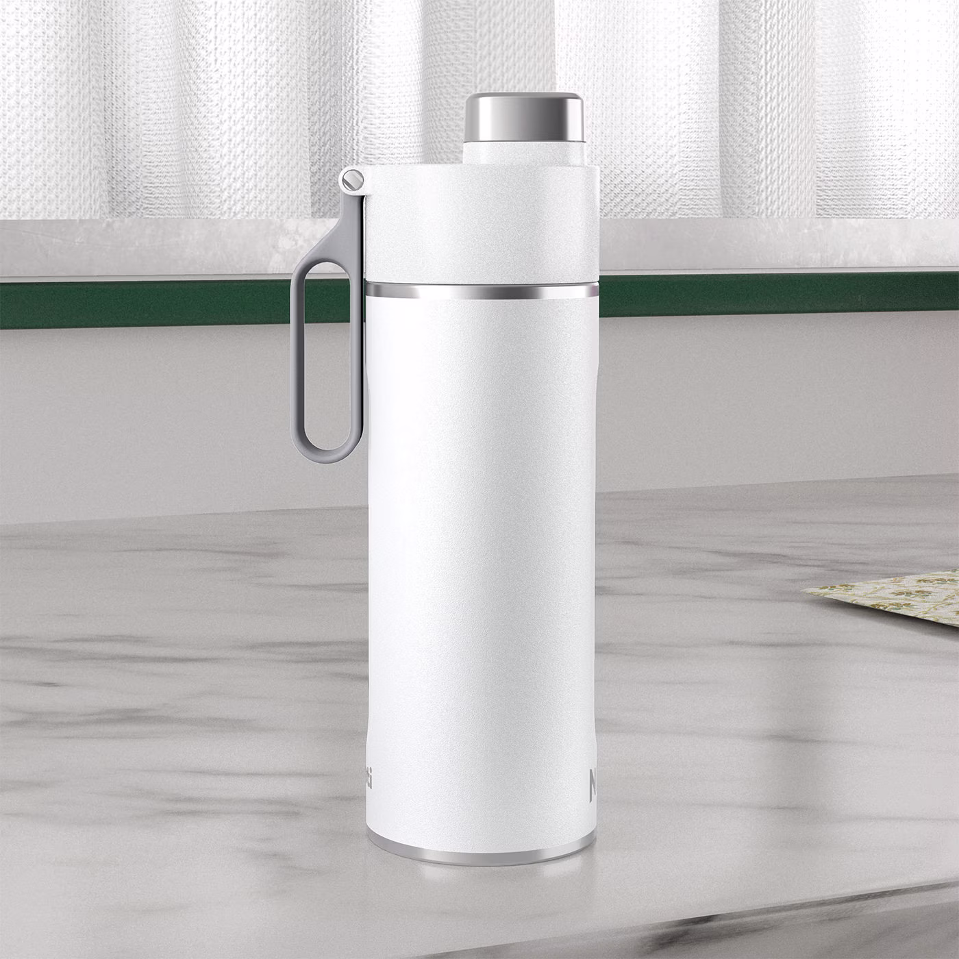 Maintains hot, cold and fizzy drinks for longer