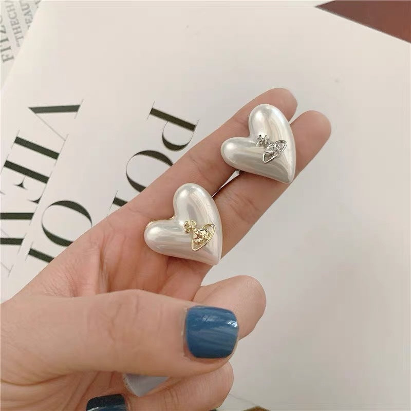 Vivienne Westwood Heart Saturn Earrings - Original Replica Club