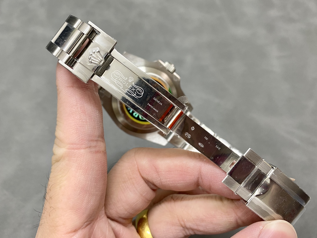 Rolex GMT-Master II 126710BLRO Black Dial Stainless Steel 40MM Mens Replica Watch