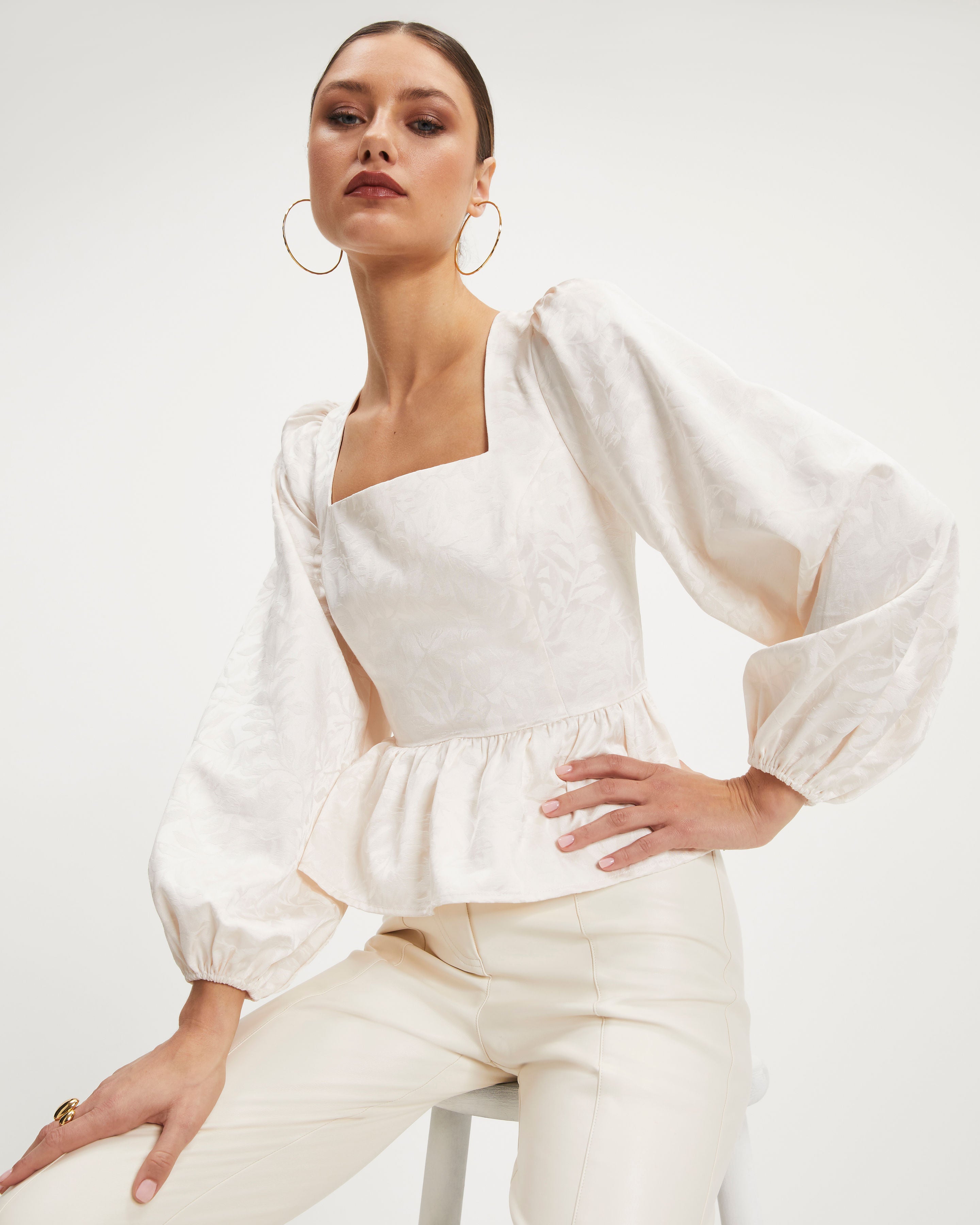 Afternoon At Versailles Puff Sleeve Peplum Top - Cream - Se7enfashion