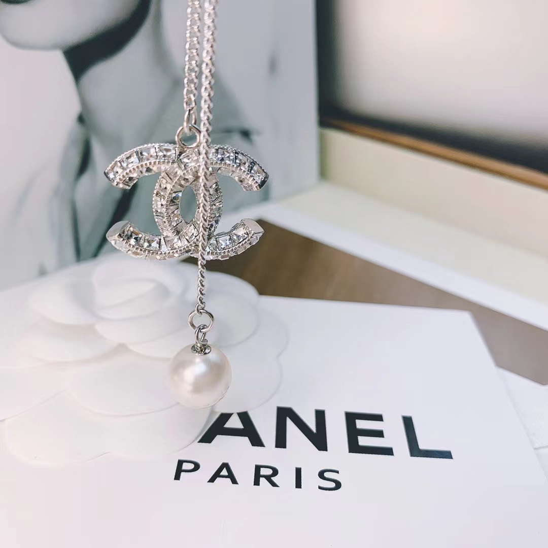 Chanel Silver Color Tassel Pendant Necklace - Original Replica Club
