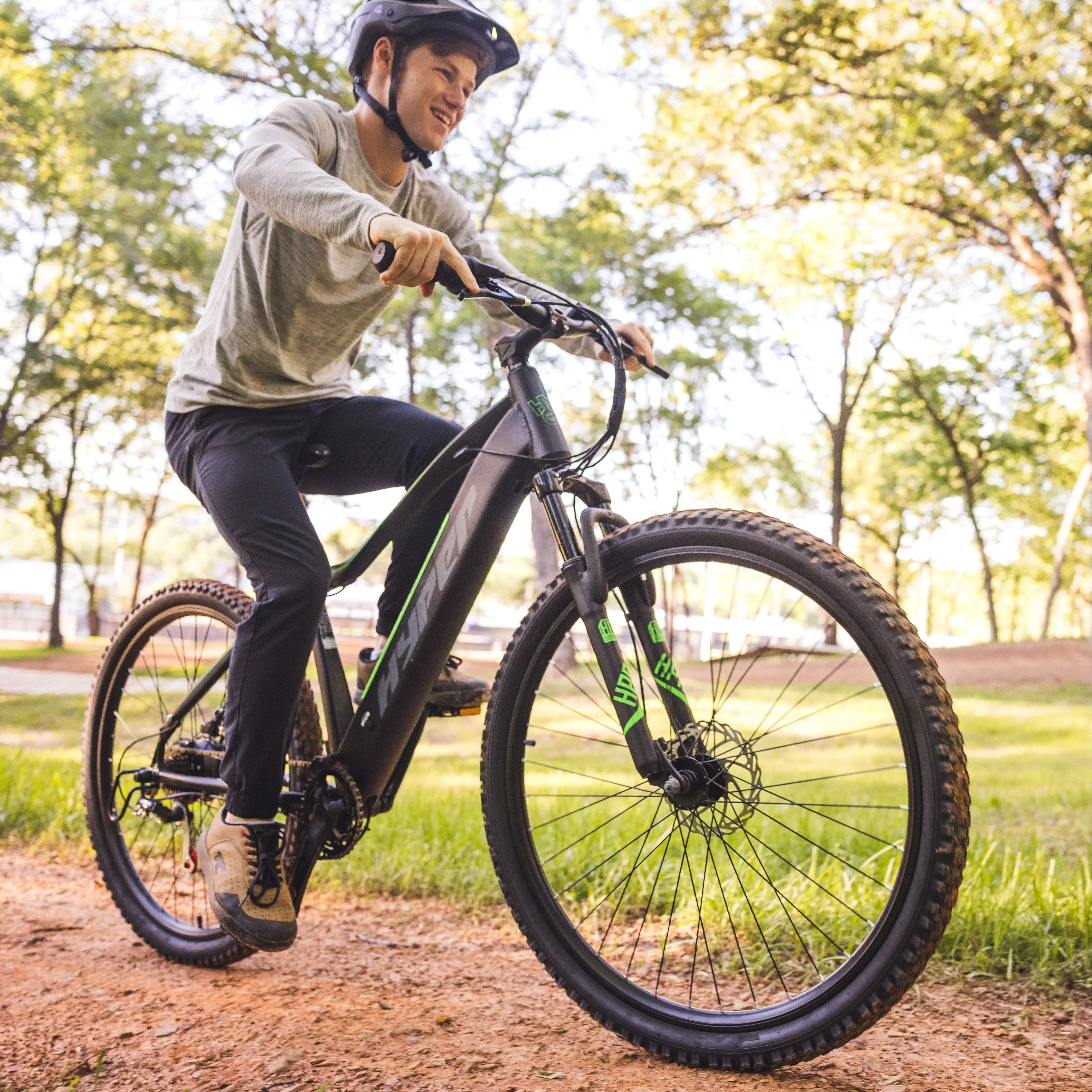Hyper Bicycles 29 Inch 36V Electric Mountain Bike For Adults, 250W, Black - Image 11 Hyper Bicycles 29 Inch 36V Electric Mountain Bike For Adults, 250W, Black - Image 11