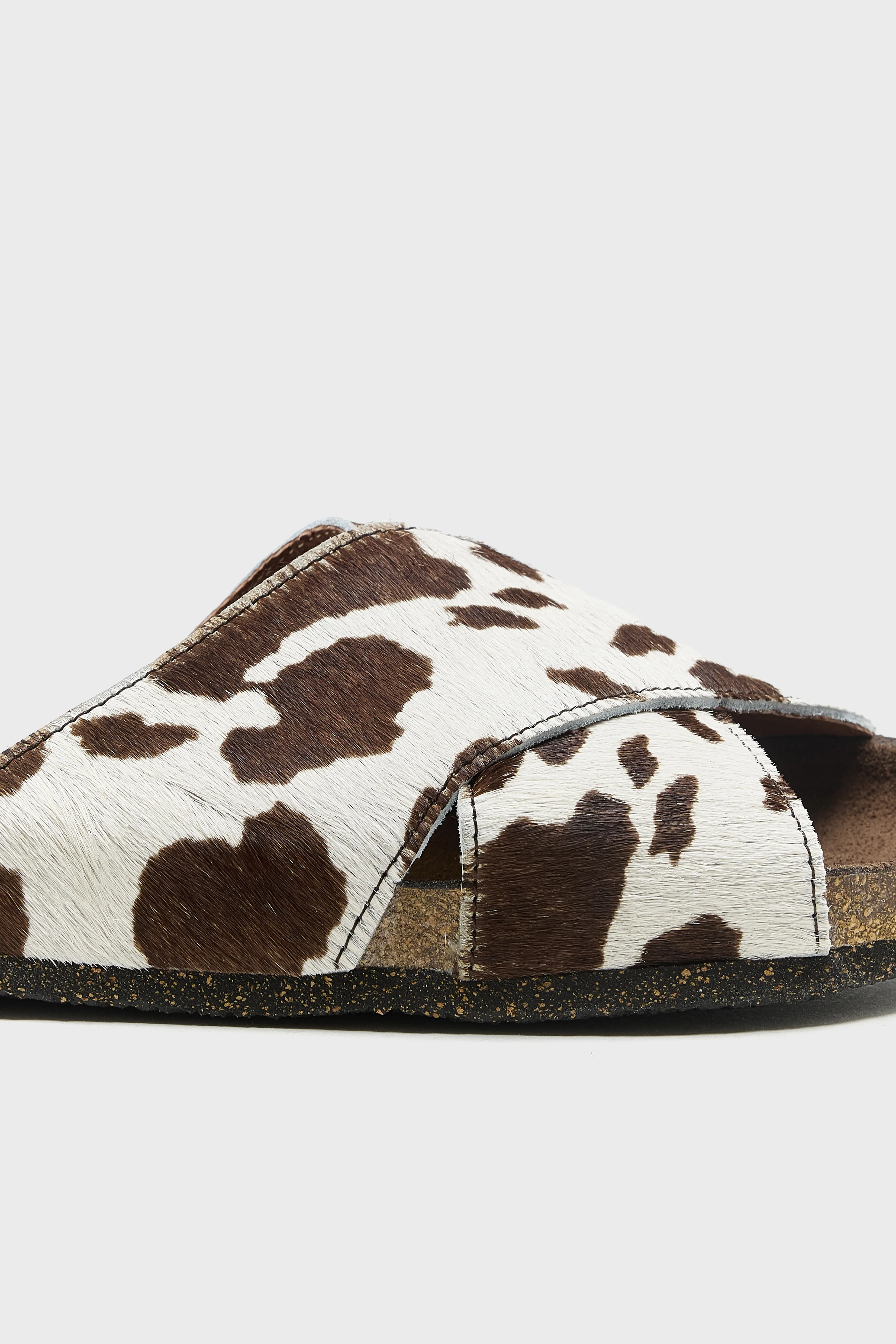 Bellerose Cowprint Ponyhair Cross Sandals  (261 / W / BROWN)