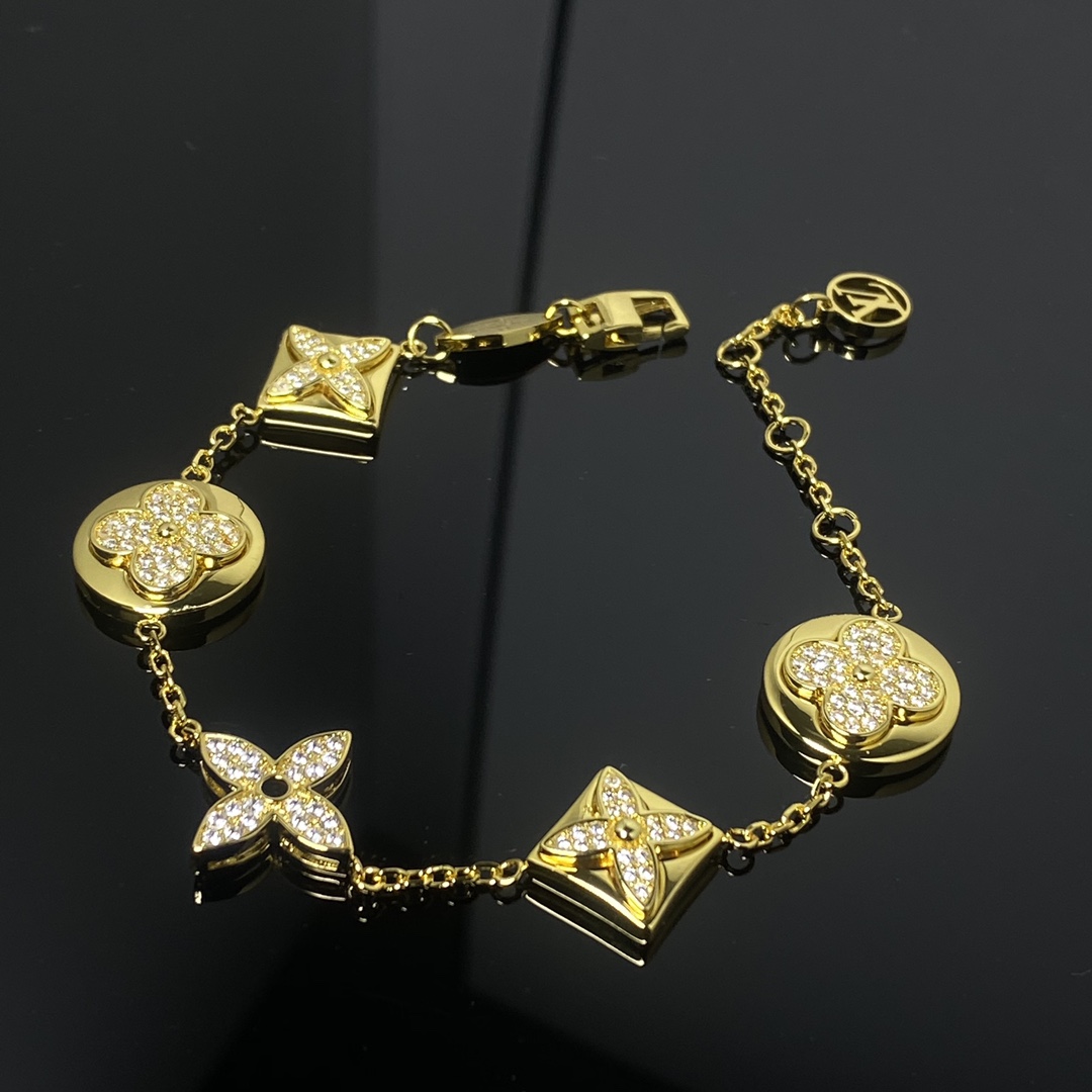 Louis Vuitton 5 Motifs Diamond Sun Star Bracelet - Original Replica Club