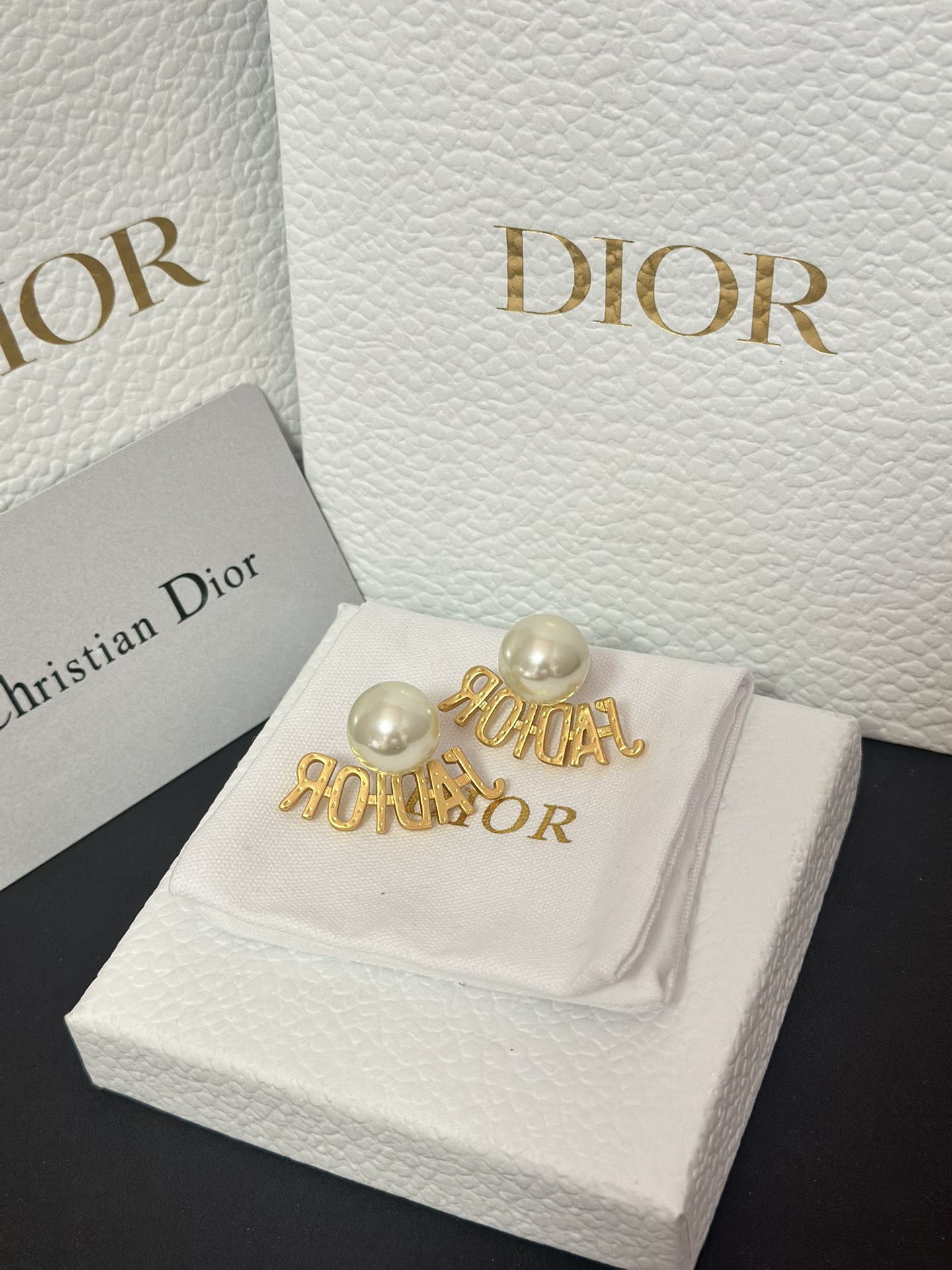 Jadior Pearl Earrings - Original Replica Club