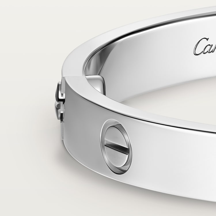 Replicate LOVE bracelet, classic model, 4 diamonds(1:1 replica) - Original Replica Club