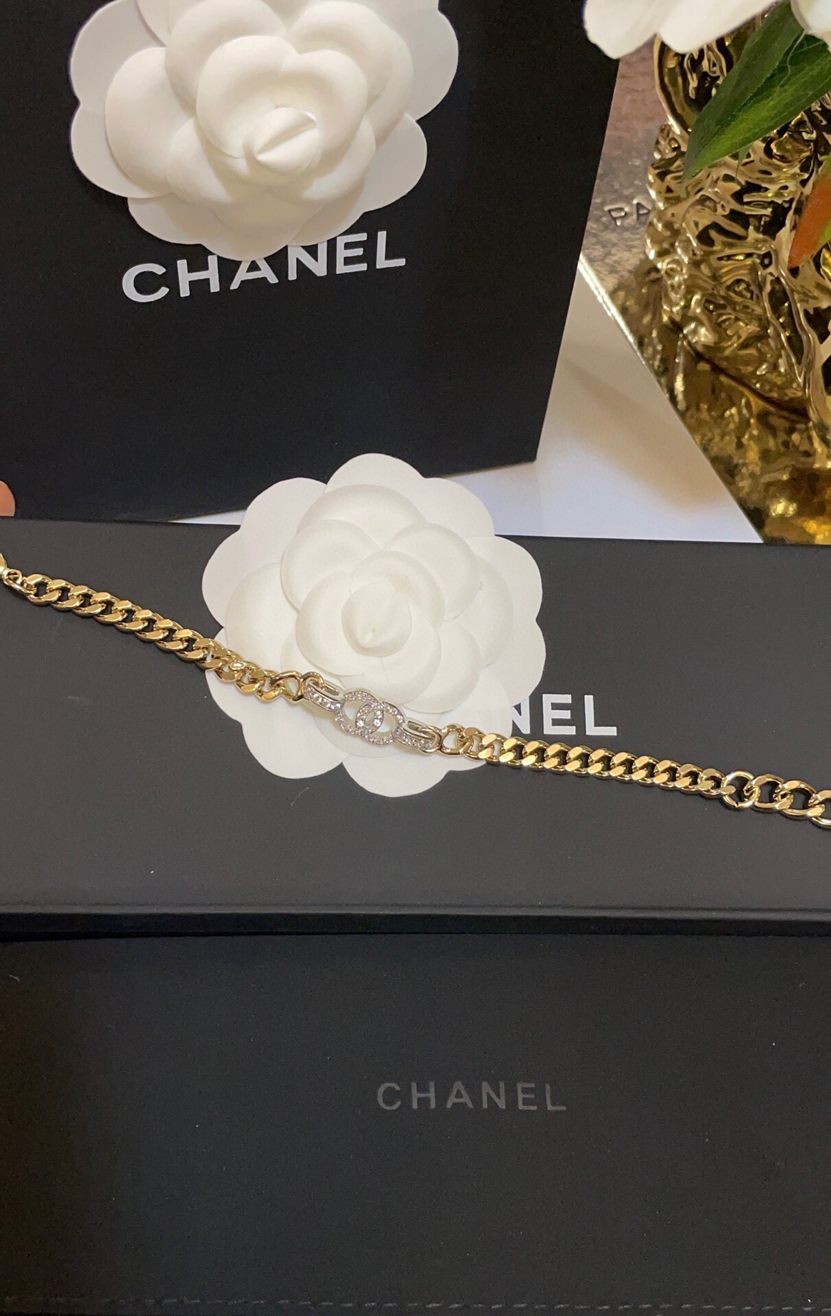Chanel Mixed Color Cuban Chain Bracelet Earrings Choker Necklace - Original Replica Club