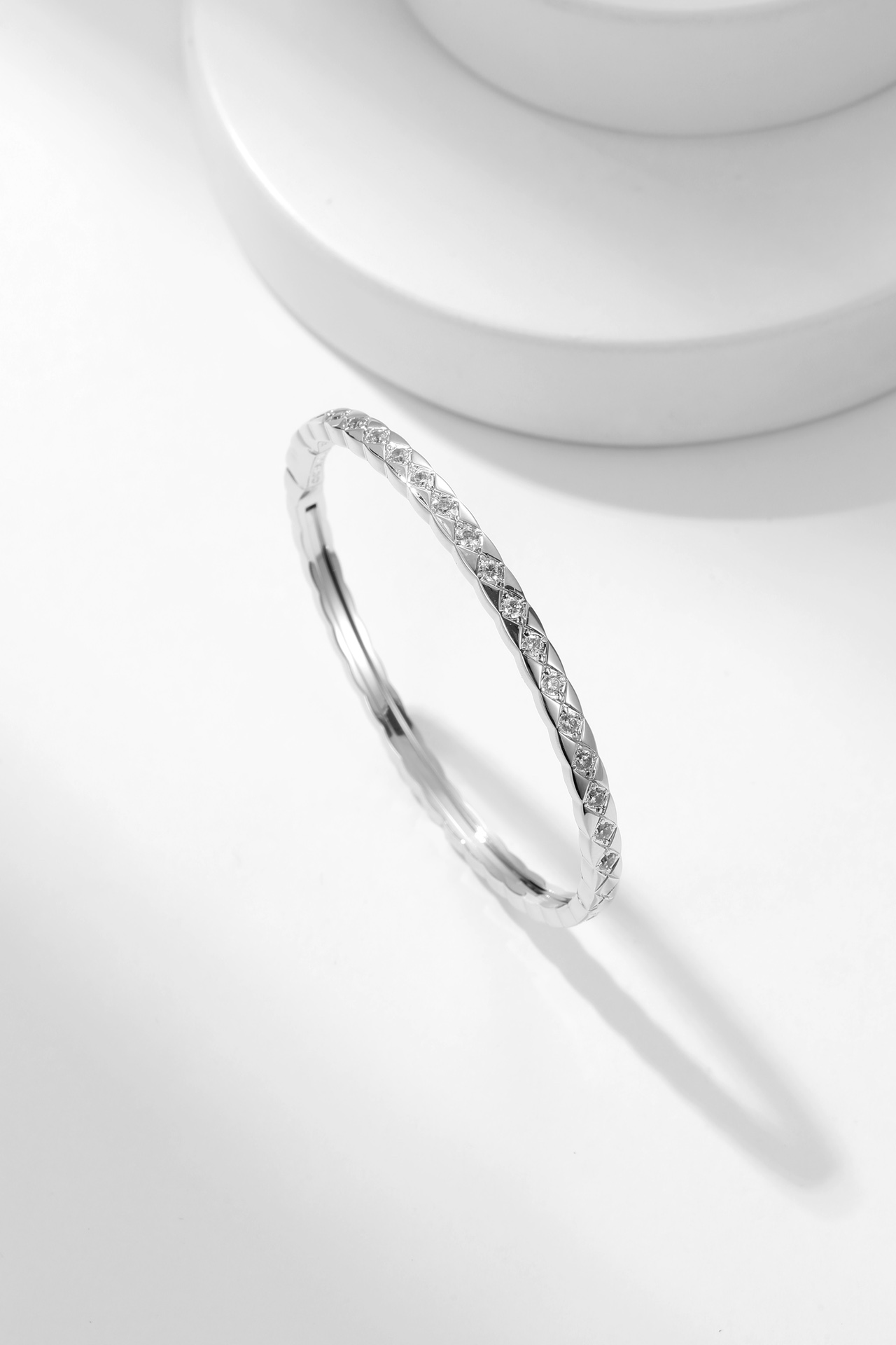 Chanel Diamond Coco Crush Mini Bracelet Bangle - Original Replica Club