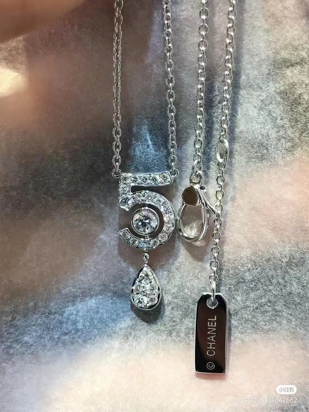 Chanel NO.5 Teardrop Pendant Necklace - Original Replica Club
