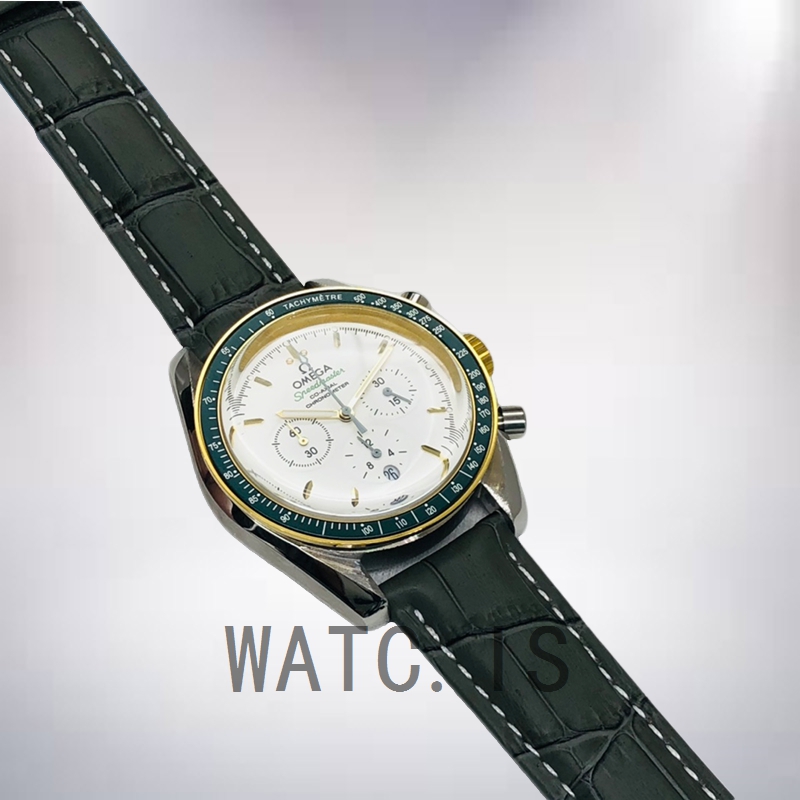 Omega Speedmaster 324.23.38.50.02.001 Men 40mm Silver-tone