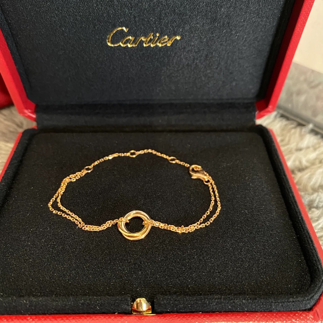 Cartier No Diamond Trinity Chain Bracelet - Original Replica Club
