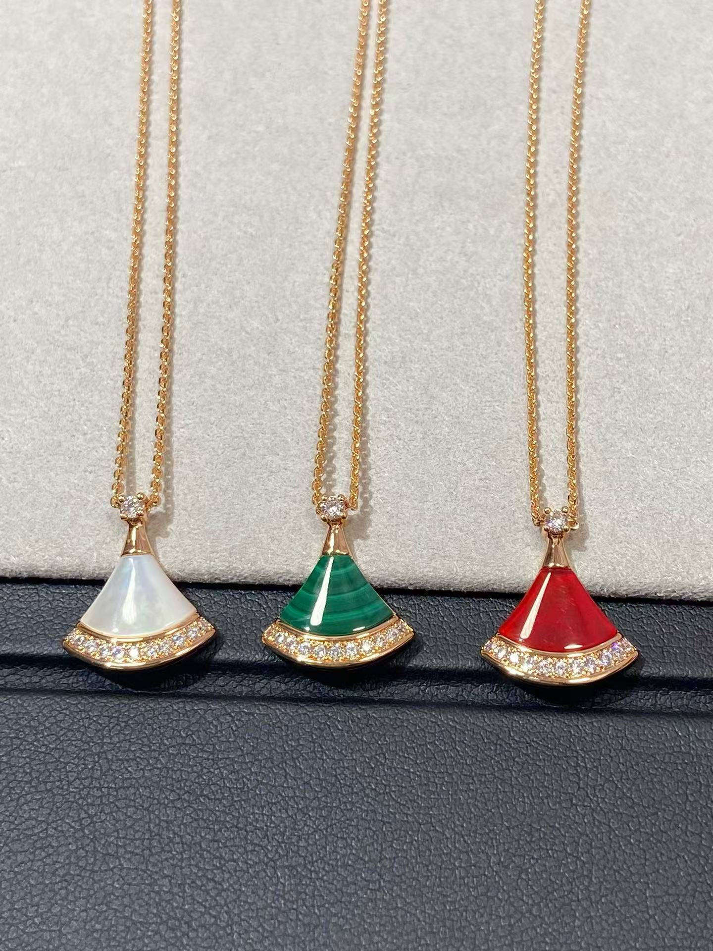 Bvlgari Divas' Dream Necklace - Original Replica Club