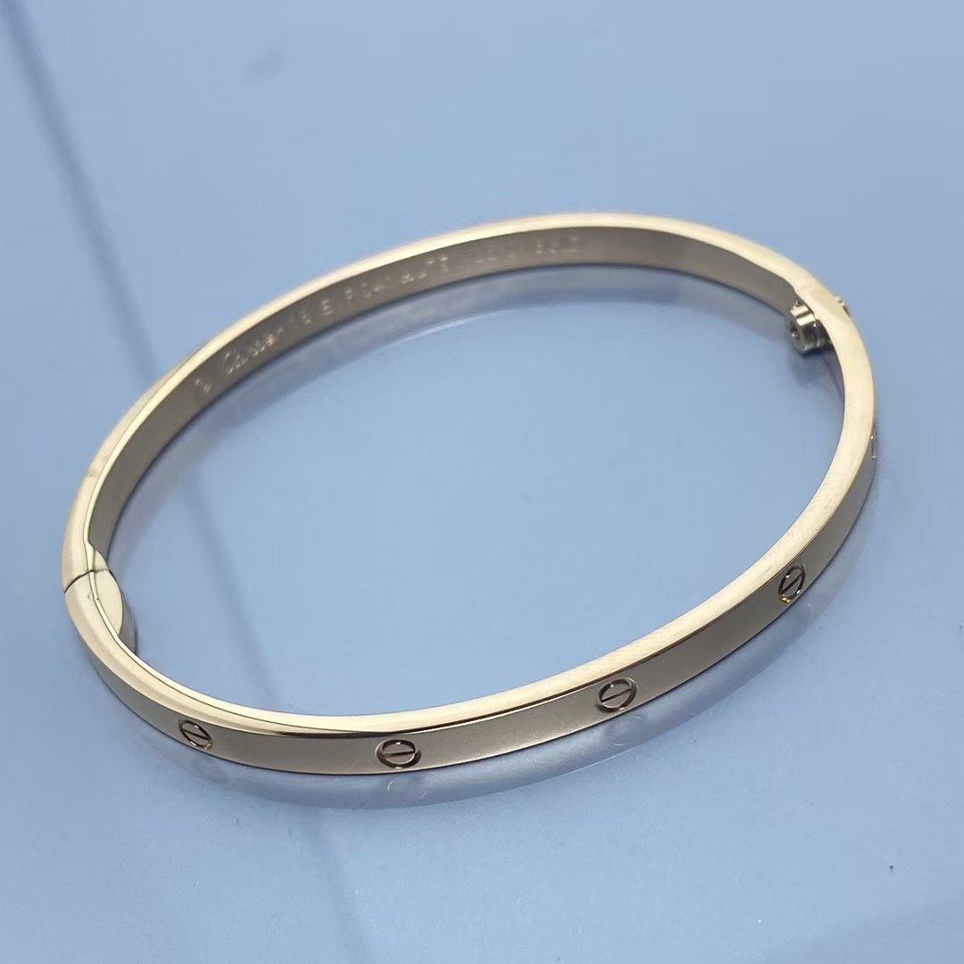 Cartier LOVE Bracelet Bangle - No Diamond - Original Replica Club
