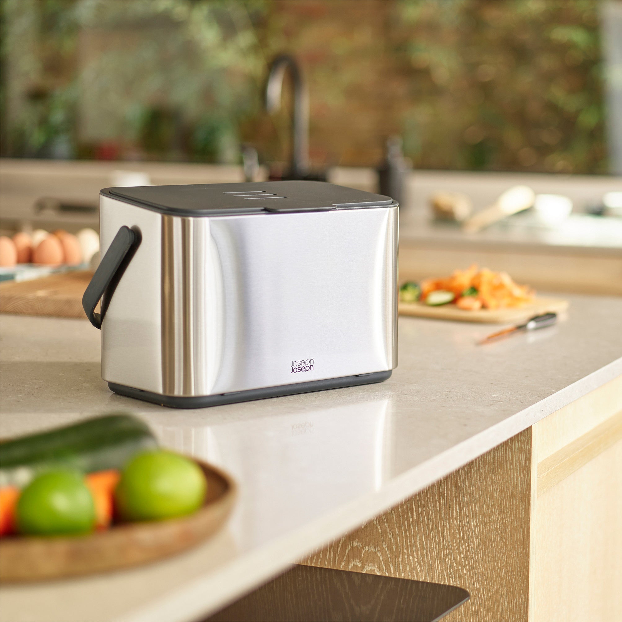 Joseph Joseph Collect Tafelafvalbakje 4 L - Stainless Steel