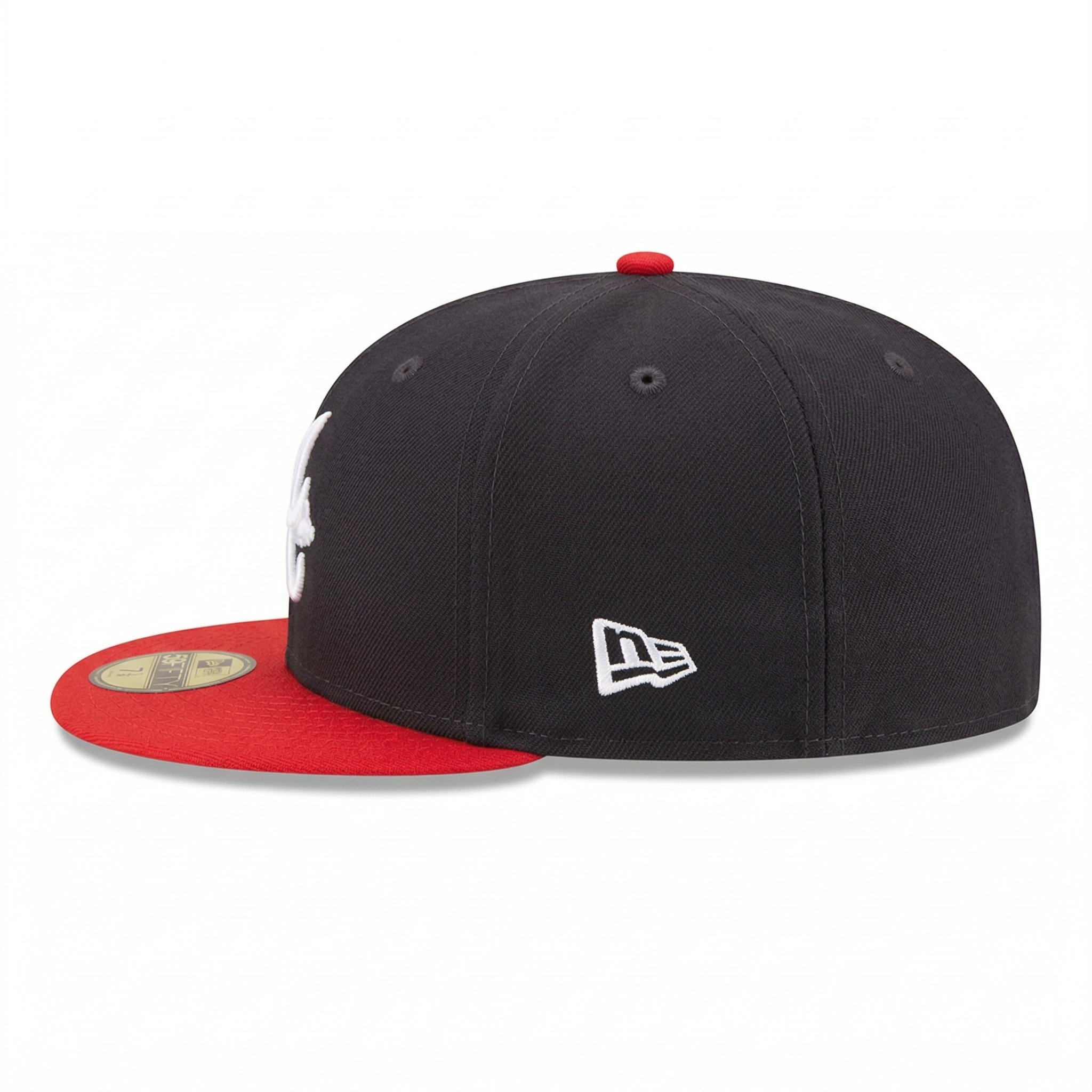 Side-profile view of the black Braves cap, highlighting the white embroidered New Era flag on the side panel and the curve of the bill.