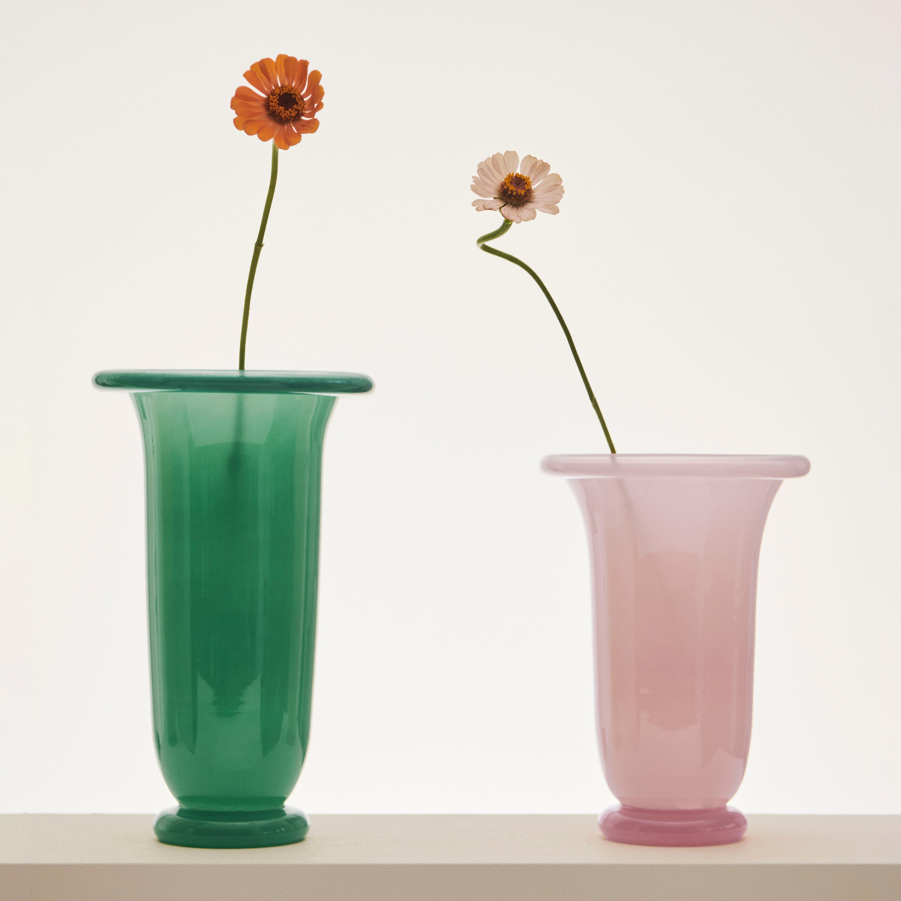 HAY Empire Vaas Medium - Lichtroze