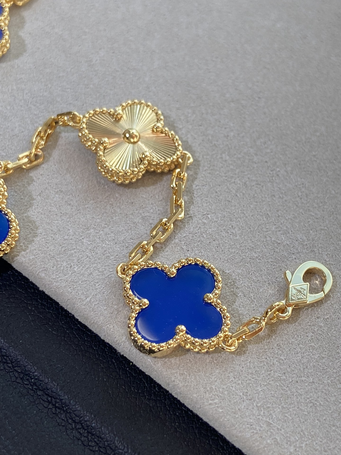VCA Gold Guilloche and Deep Blue Agate Vintage Alhambra Bracelet 5 Motifs - Original Replica Club