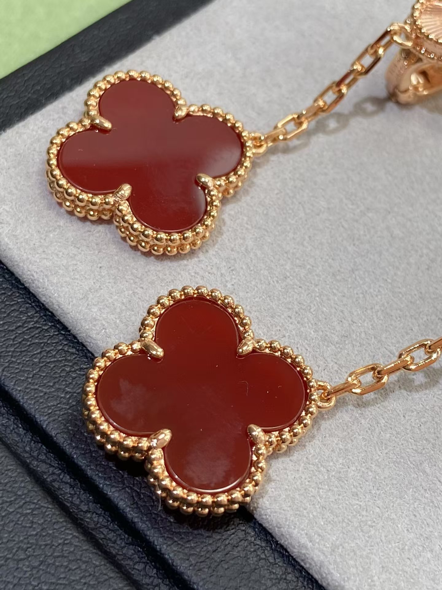 VCA Magic Alhambra Earrings, 2 Motifs - Original Replica Club