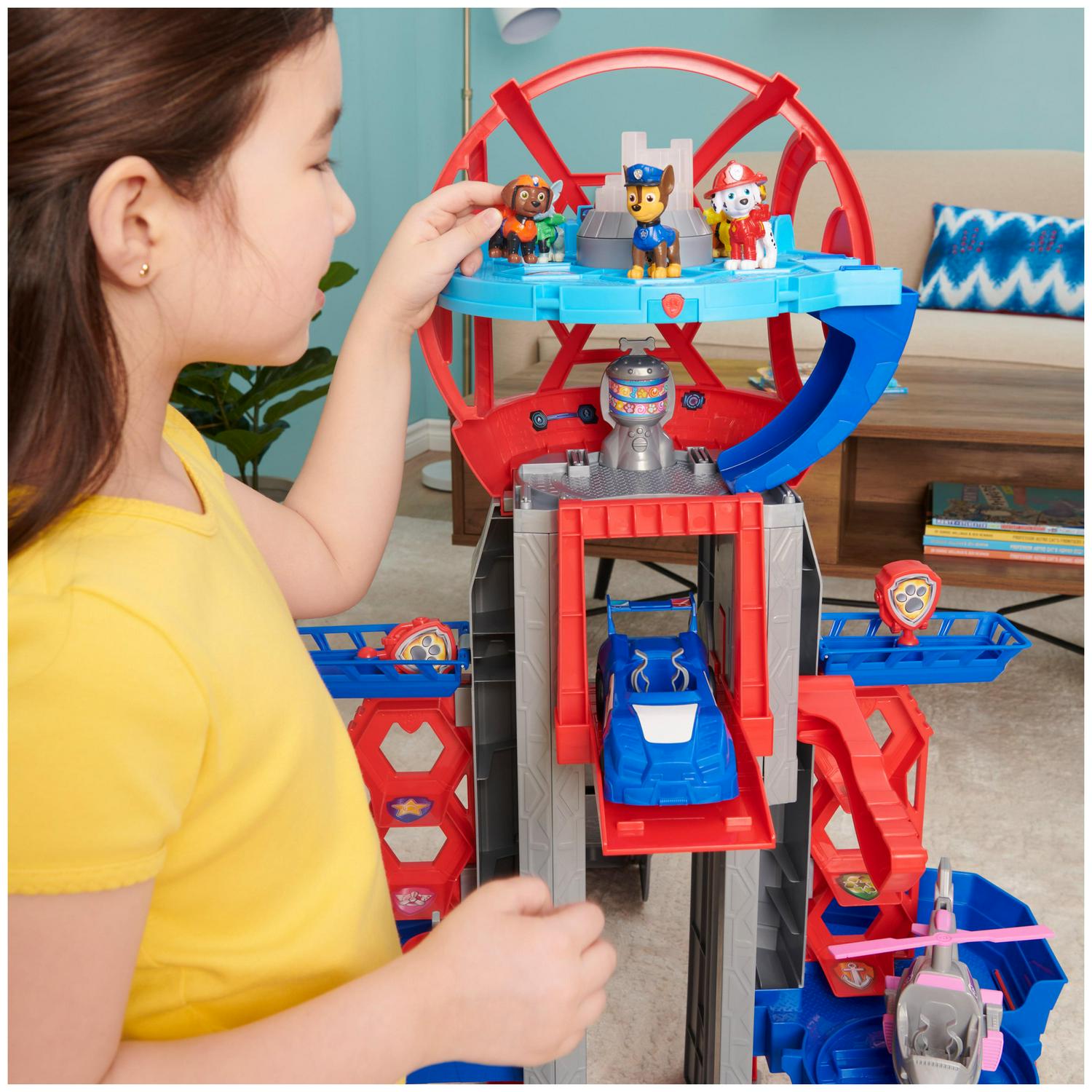 PAW Patrol. Transforming Ultimate City Movie Tower. for Ages 3 and up - Image 5