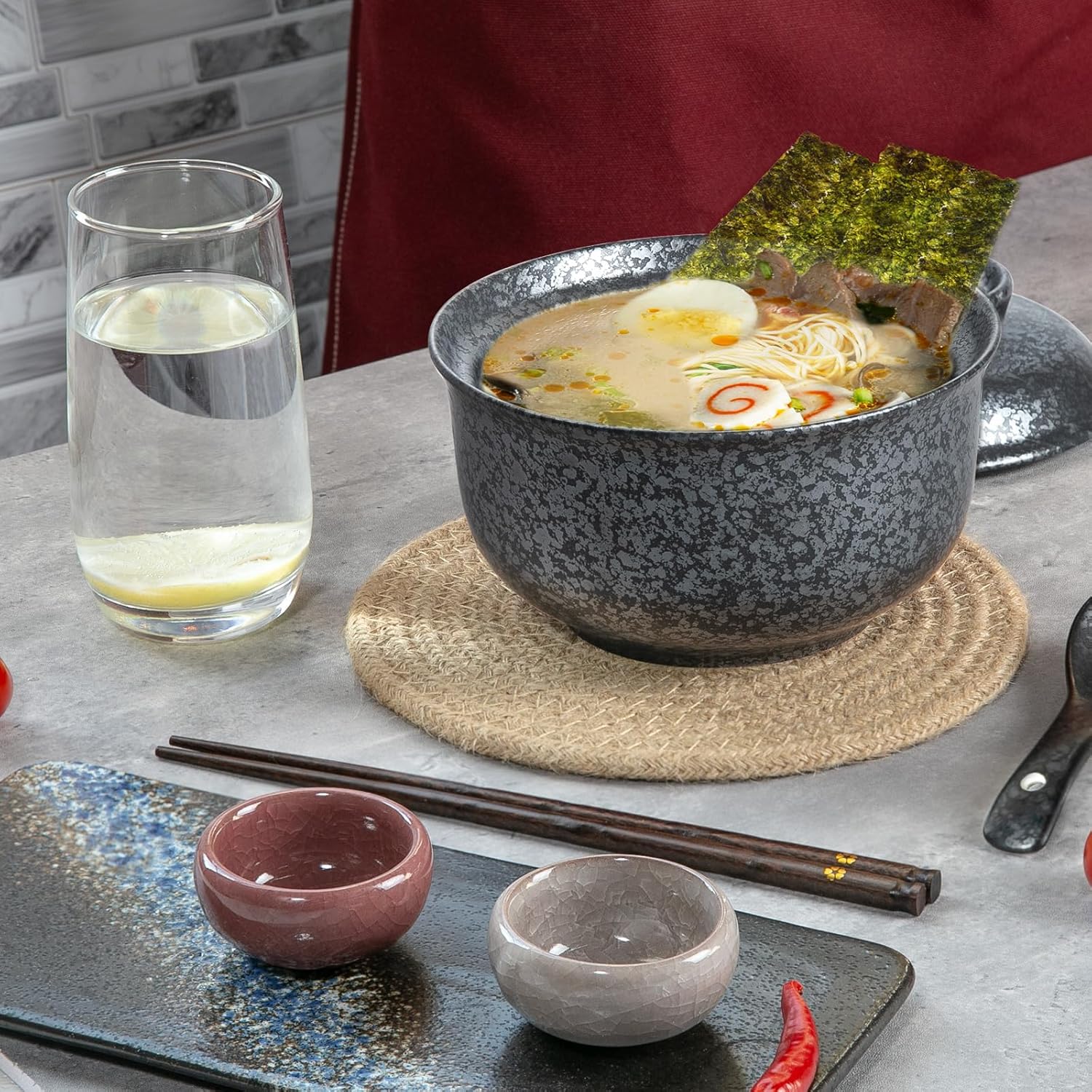 Ceramic Ramen Bowl Set of 2, Ramen Noodle Bowl with Lid 27oz Japanese Retro Style Soup, Pho, Udon Bowls, Matching Spoons and Chopsticks for Microwave & Dishwasher Safe, Black