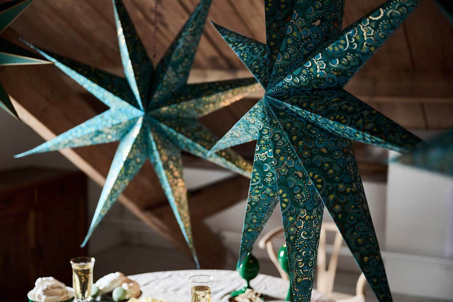 Christmas Star Paper Green 110cm