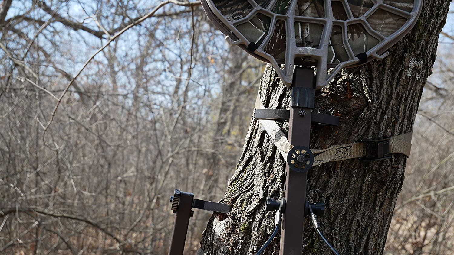 Lone Wolf Assault II Hang-On Tree Stand - Assault II - Image 5 Lone Wolf Assault II Hang-On Tree Stand - Assault II - Image 5