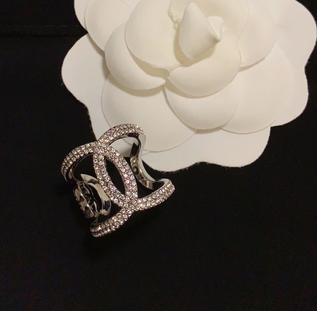 Chanel Hollow Infinite Ring - Original Replica Club