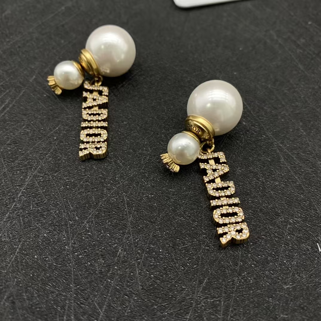 Dior JADIOR Earrings - Original Replica Club
