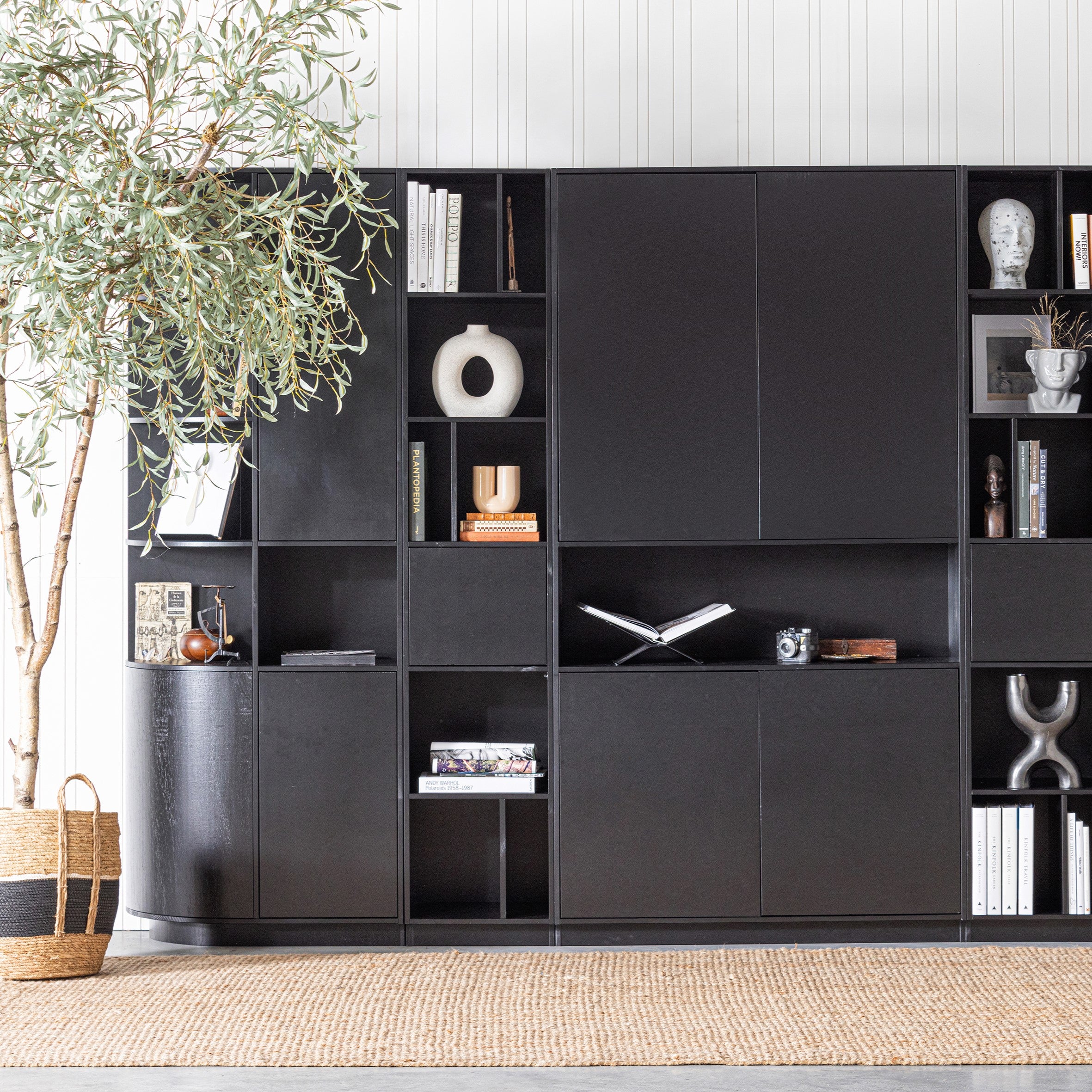 WOOOD Finca Opbergkast Rond Links - Grenenhout