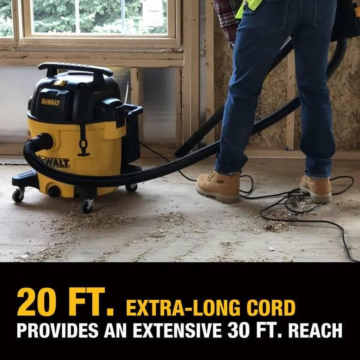 DEWALT 12 gal Poly Wet/Dry Vac - Image 4