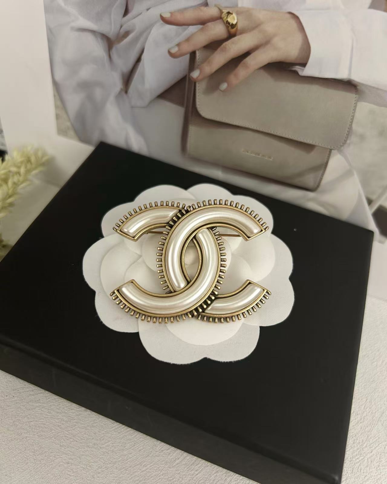 Chanel Vintage White CC Brooch - Original Replica Club