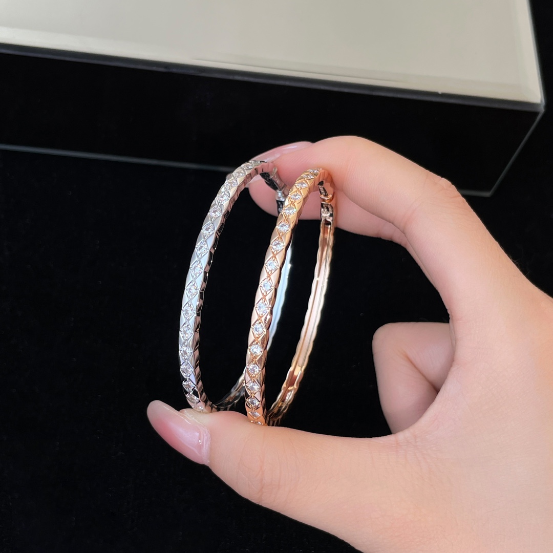 Chanel Diamond Coco Crush Mini Bracelet Bangle - Original Replica Club