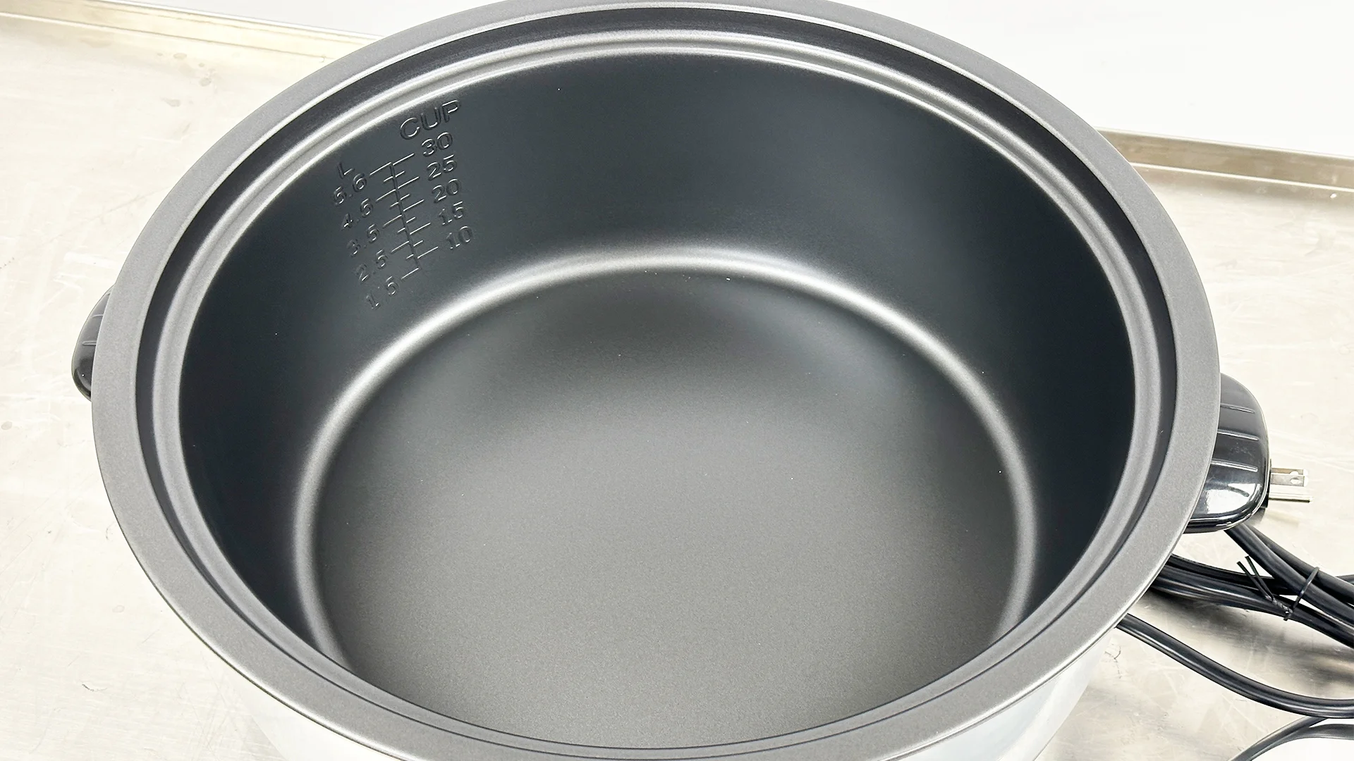 NSF Commercial Rice Cooker Warmer 30 Cup Uncooked Rice, 120V Rice Cooker 1550W - Image 5