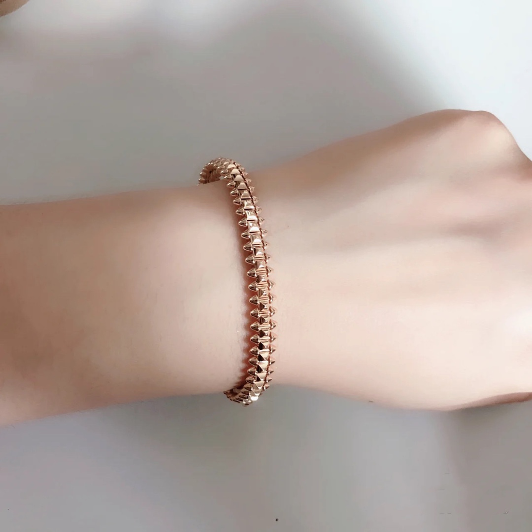 Cartier Clash de Bracelet Bangle - Original Replica Club