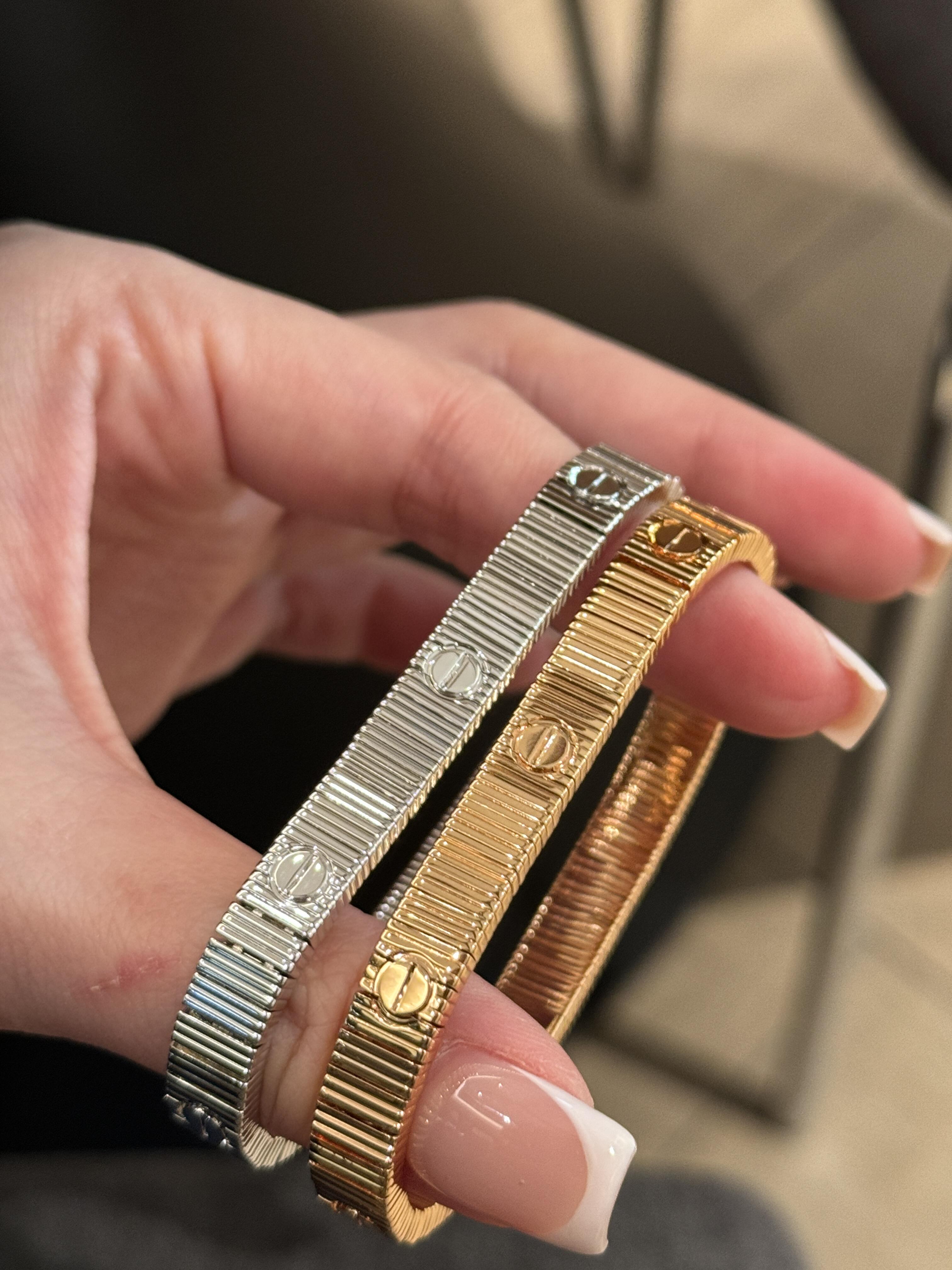 Cartier Love Unlimited Bracelet - Original Replica Club
